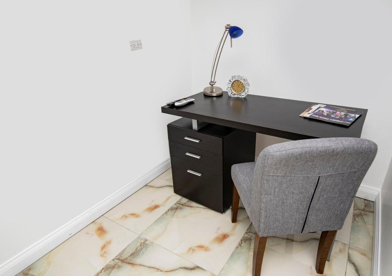 Pulse Rooms At Trafalgar Kingston Ngoại thất bức ảnh